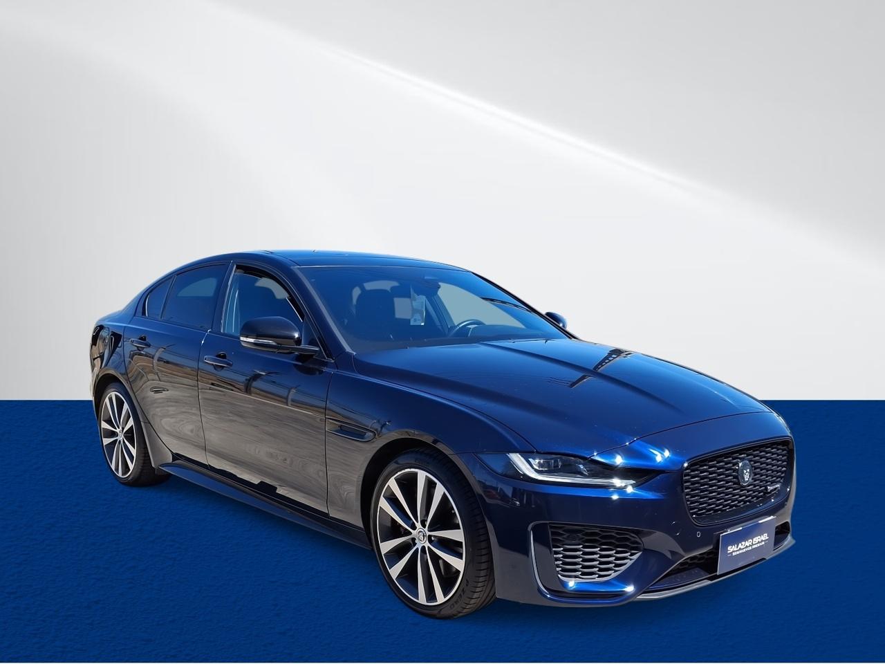 Automovil Jaguar Xe