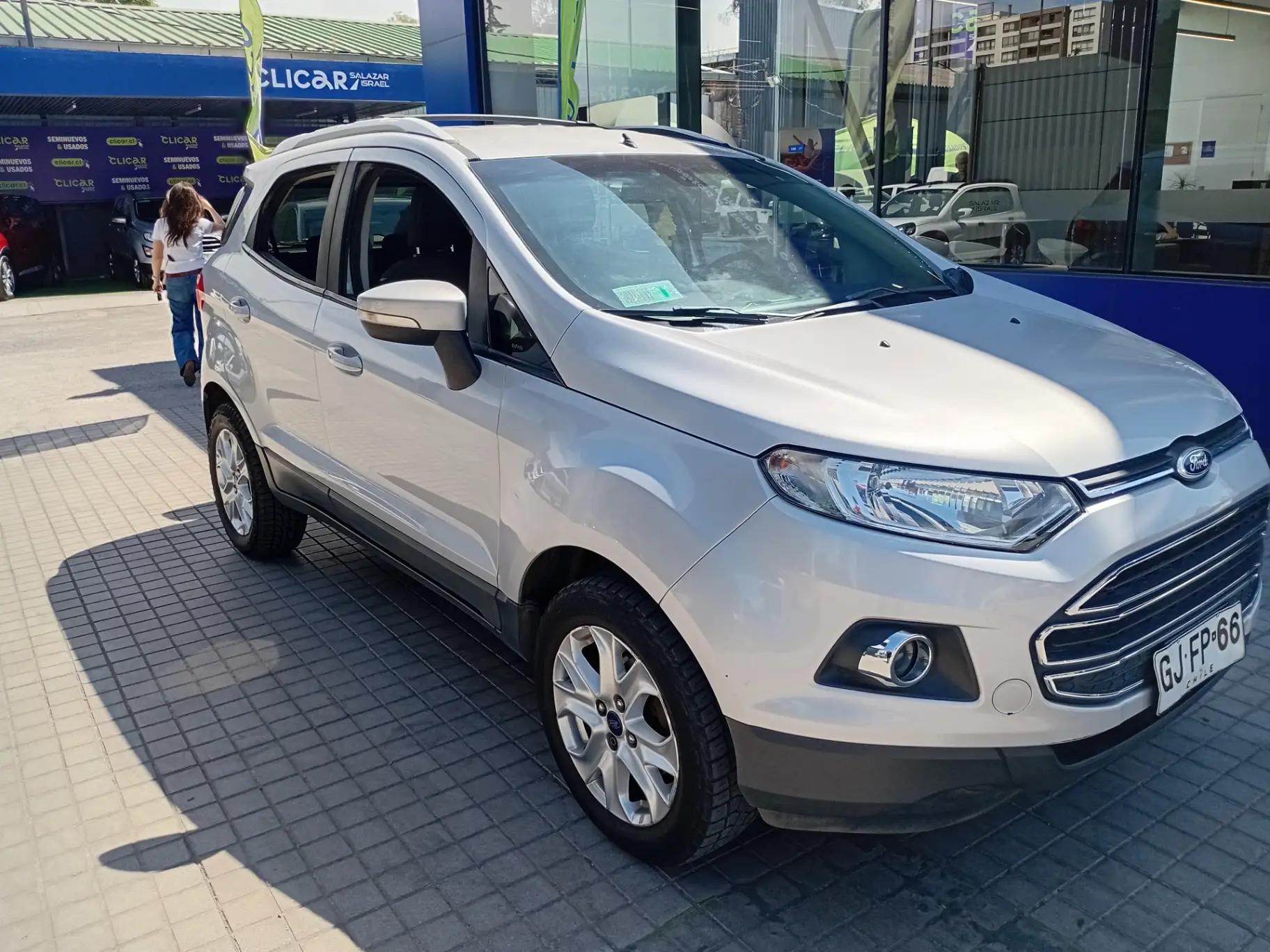 Station Wagon Ford Ecosport