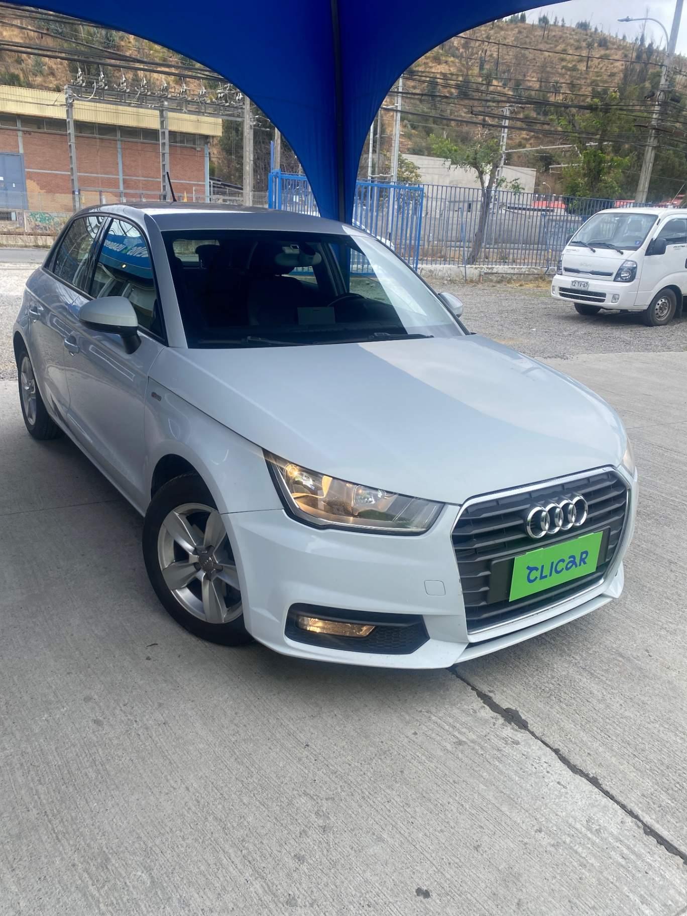 Hatchback Audi A1