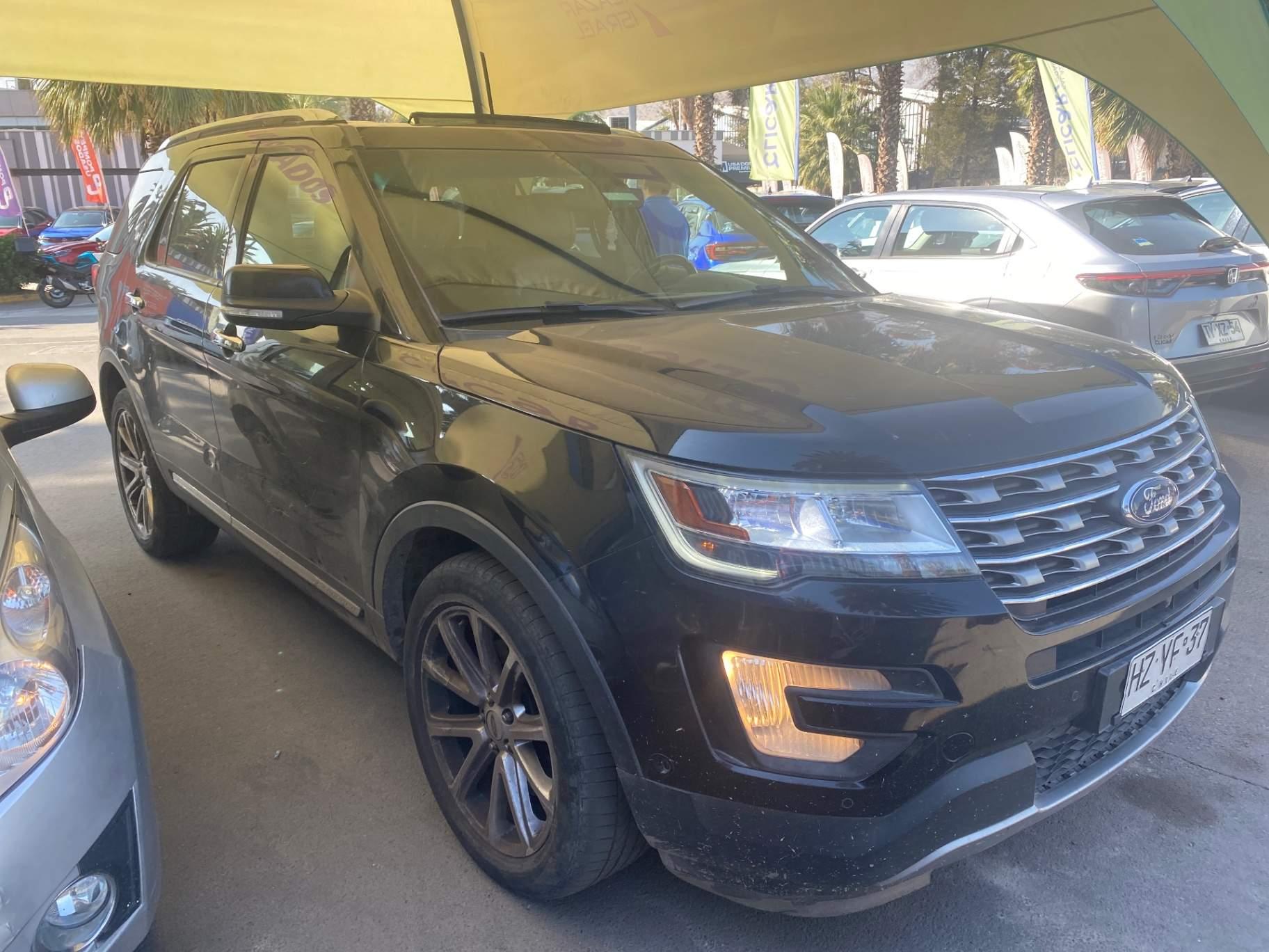 Station Wagon Ford Explorer