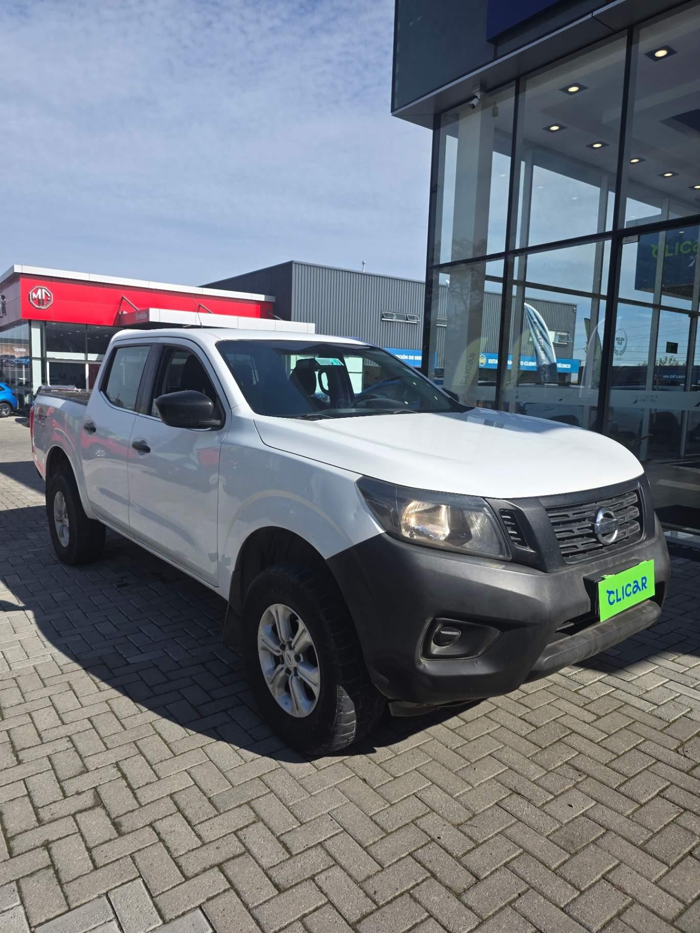 Camioneta Nissan Np300