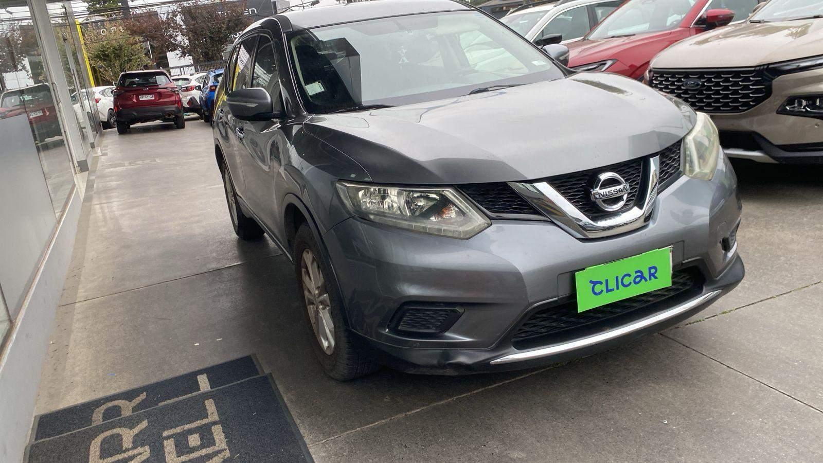 Station Wagon Nissan X-trail