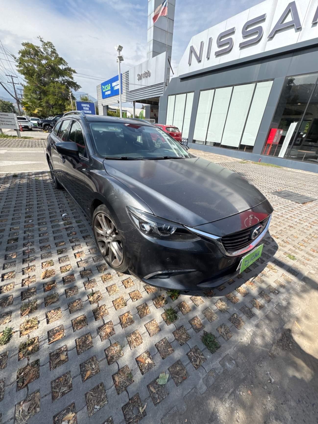 Suv Mazda 6