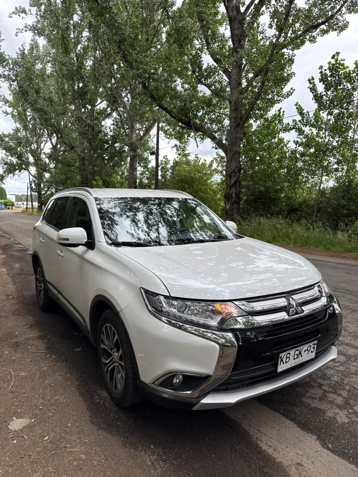 Suv Mitsubishi Outlander