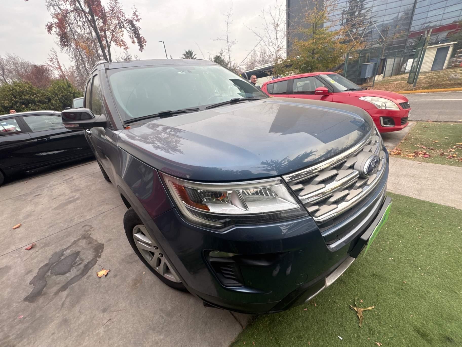 Station Wagon Ford Explorer