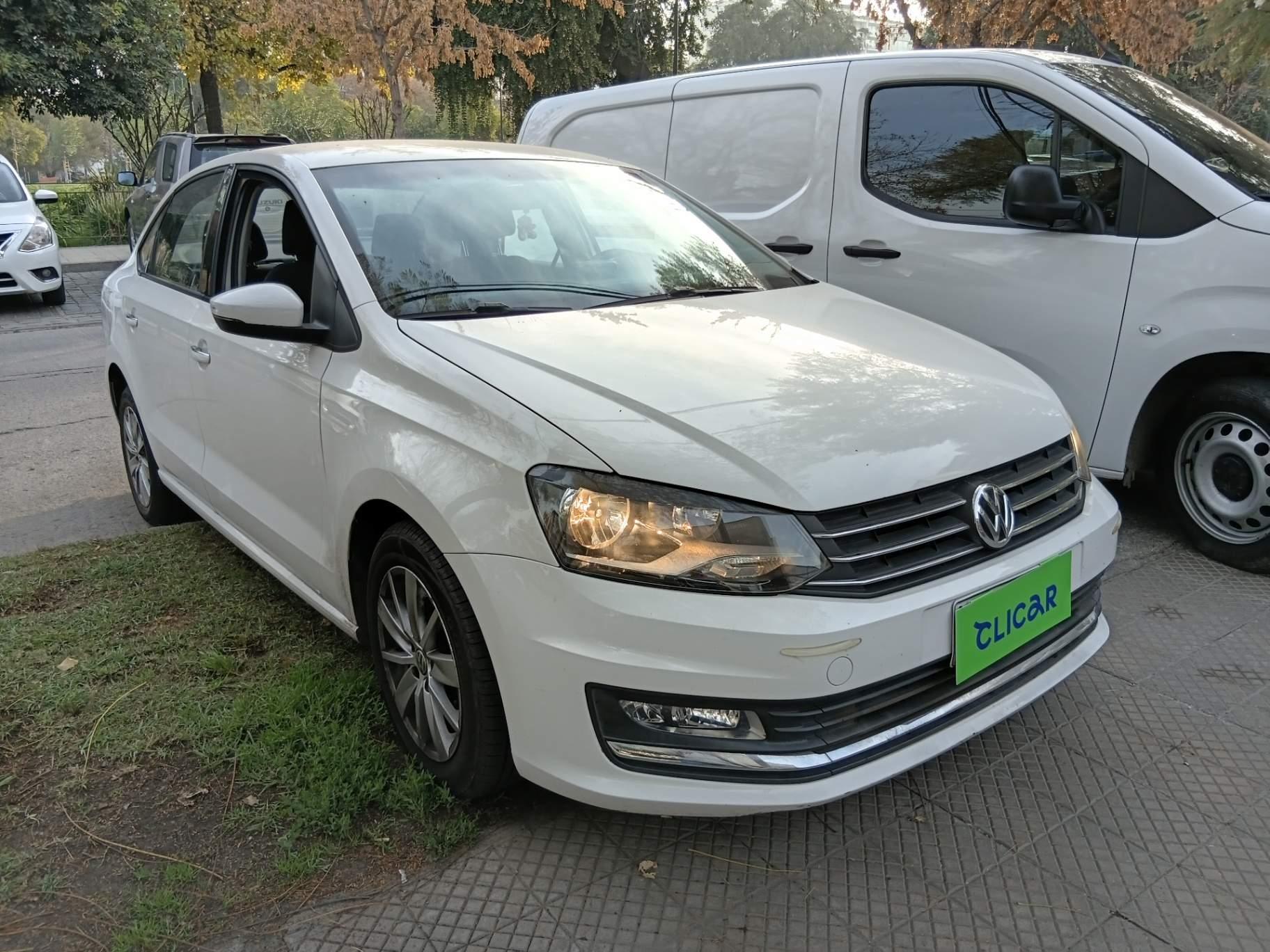 Automovil Volkswagen Polo