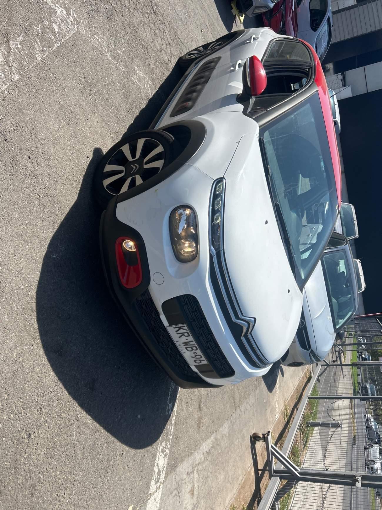 Hatchback Citroen C3