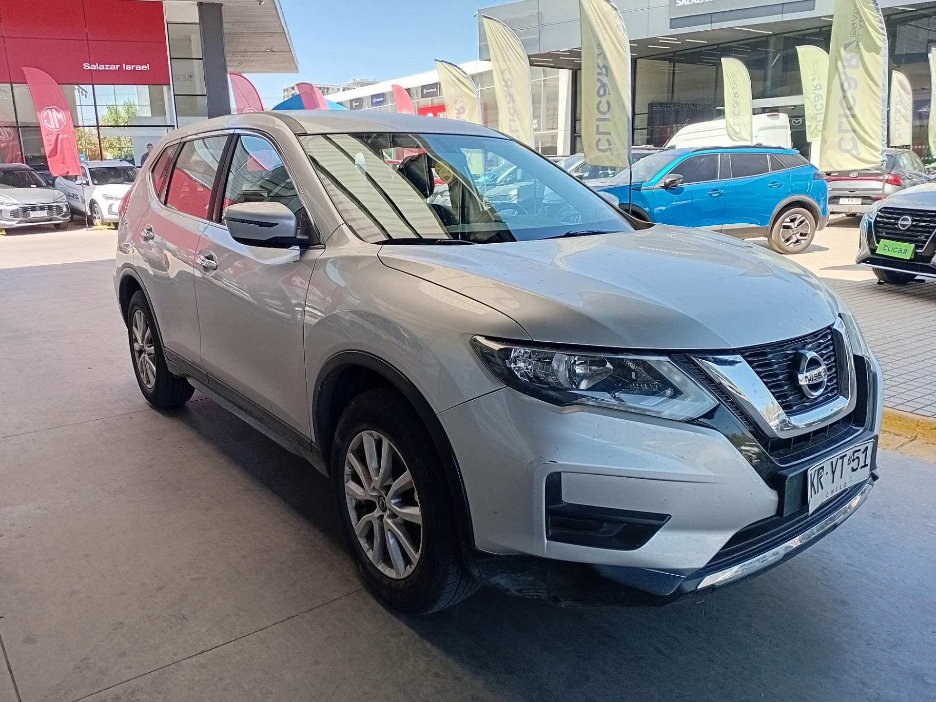Station Wagon Nissan X-trail