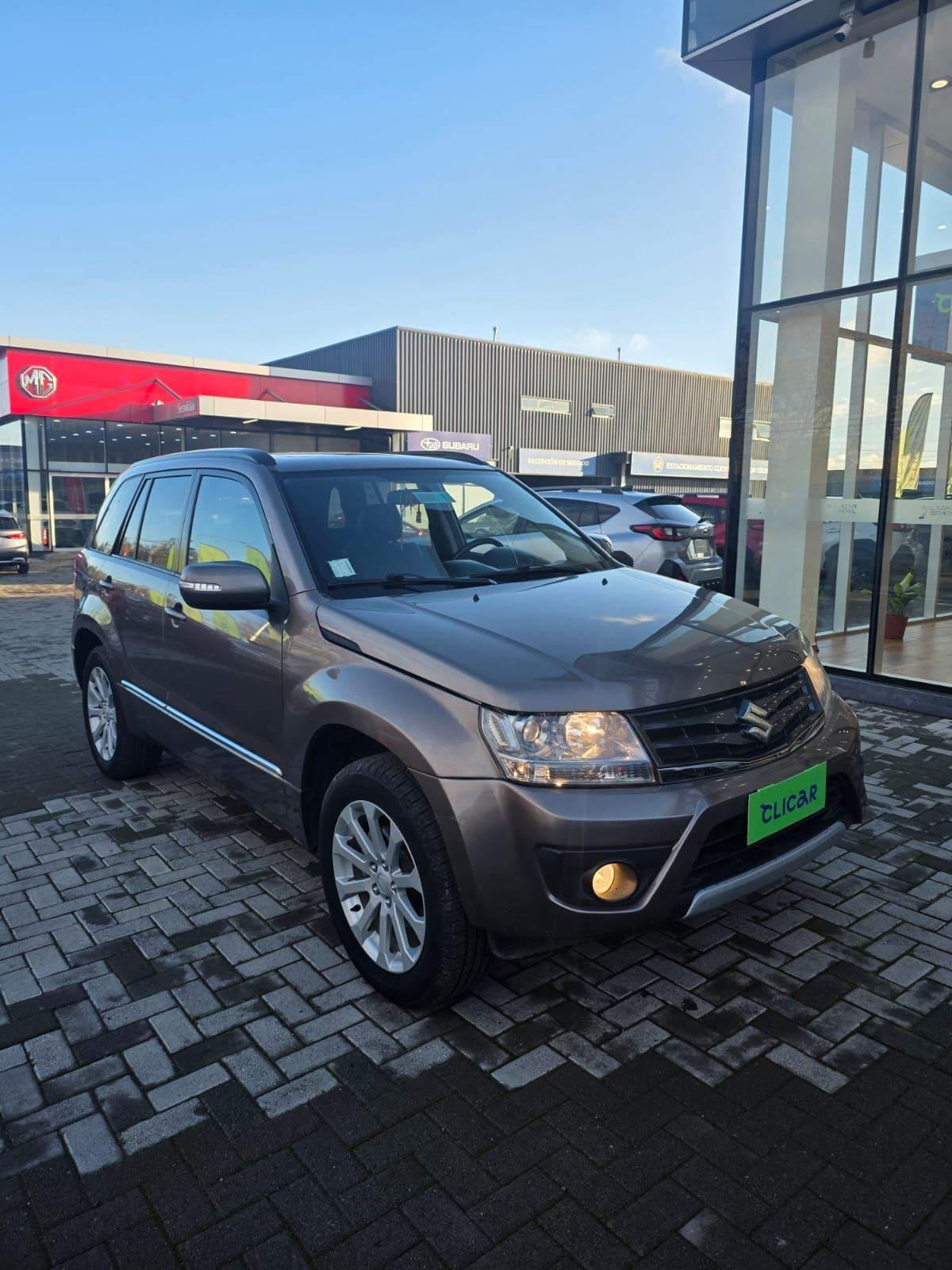 Suv Suzuki Grand Nomade