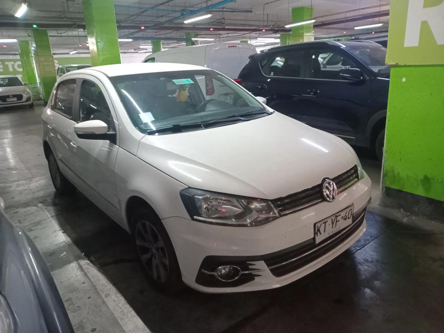 Automovil Volkswagen Gol