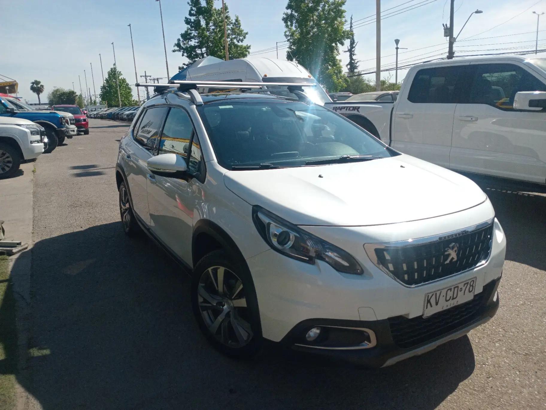 Station Wagon Peugeot 2008