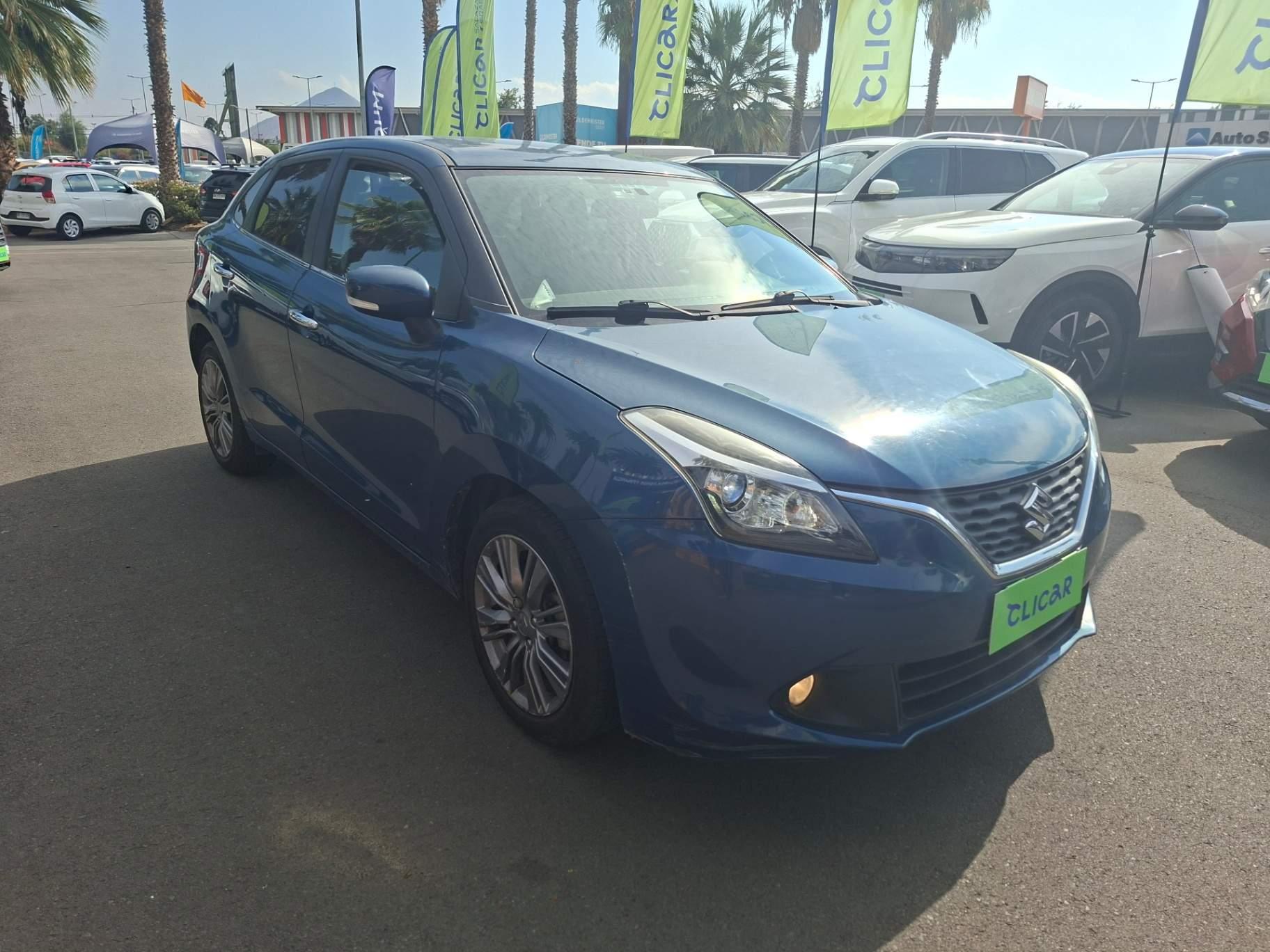 Hatchback Suzuki Baleno