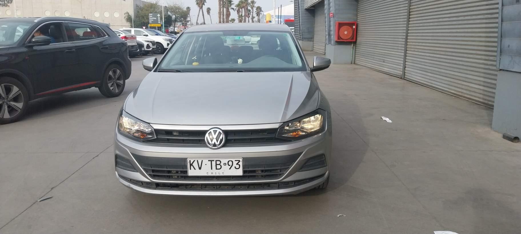 Automovil Volkswagen Polo