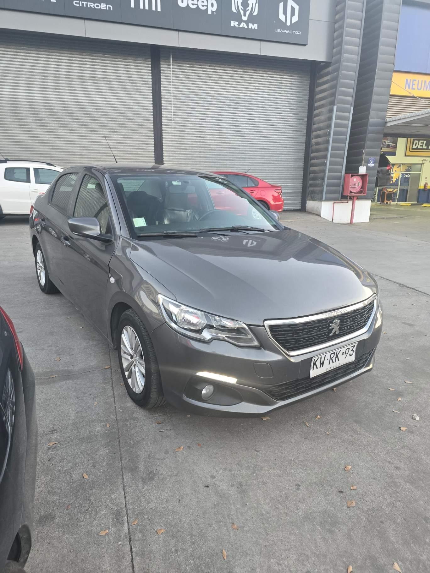 Automovil Peugeot 301