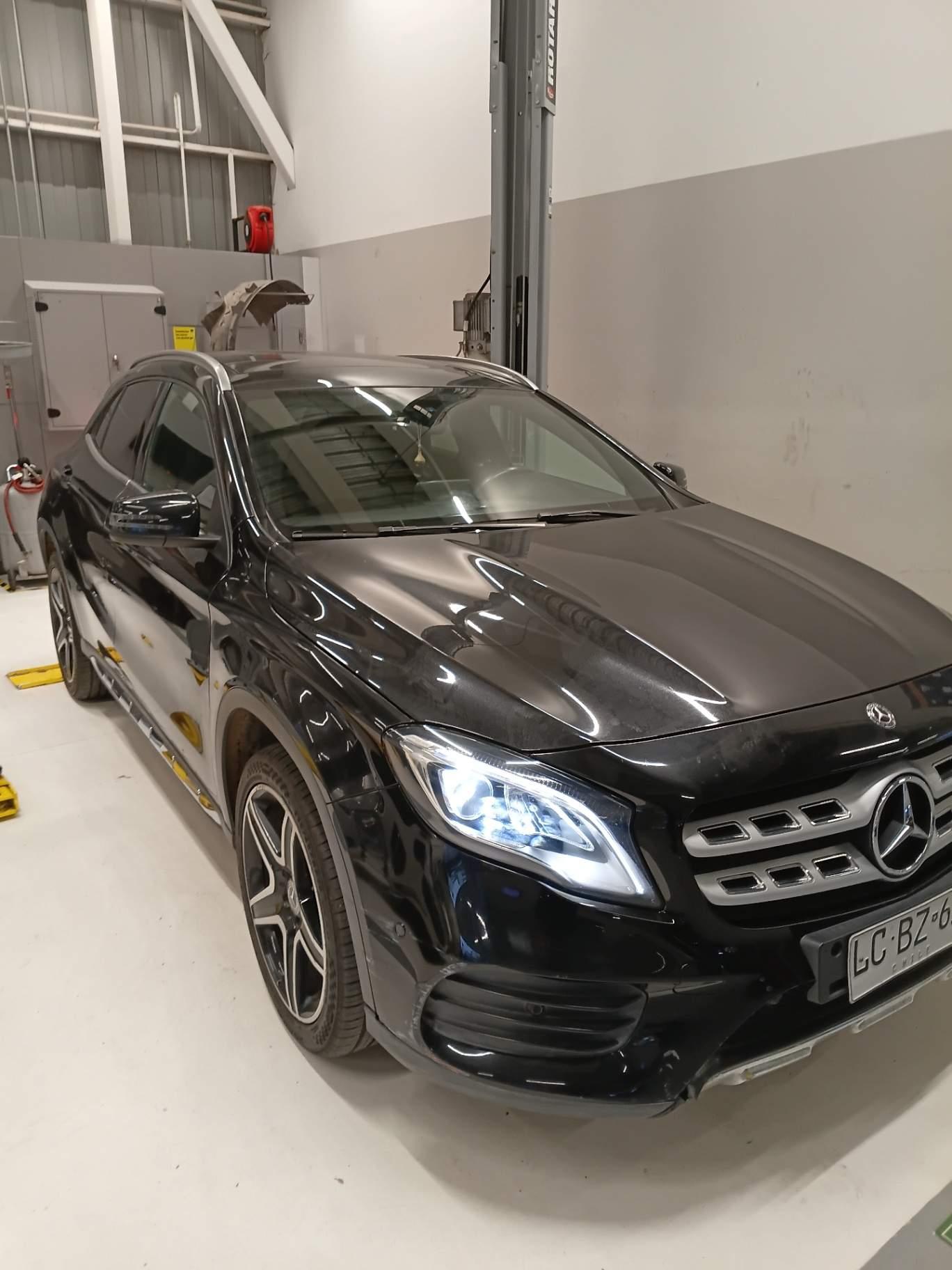 Automovil Mercedes Benz Gla 250