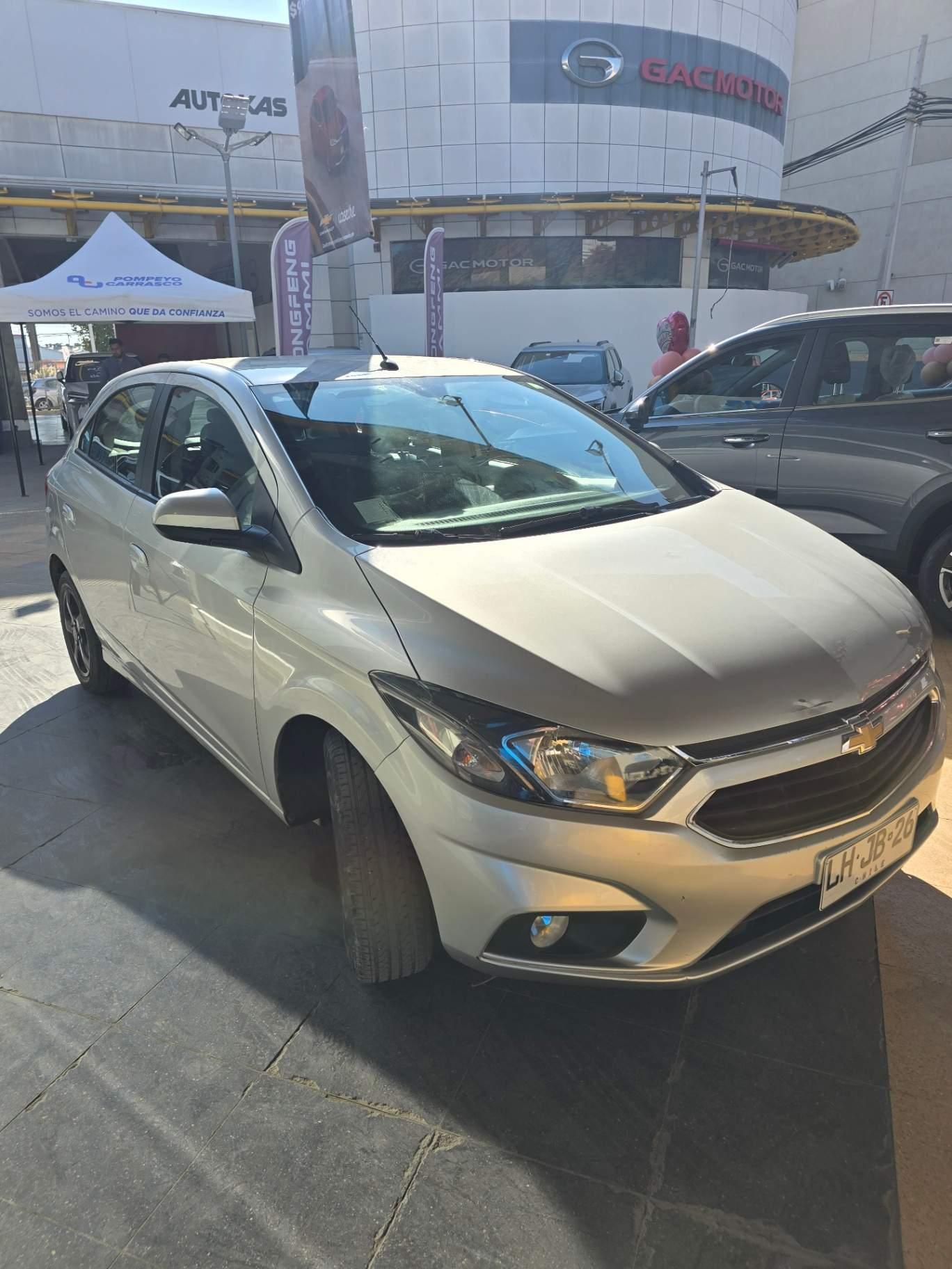 Automovil Chevrolet Onix