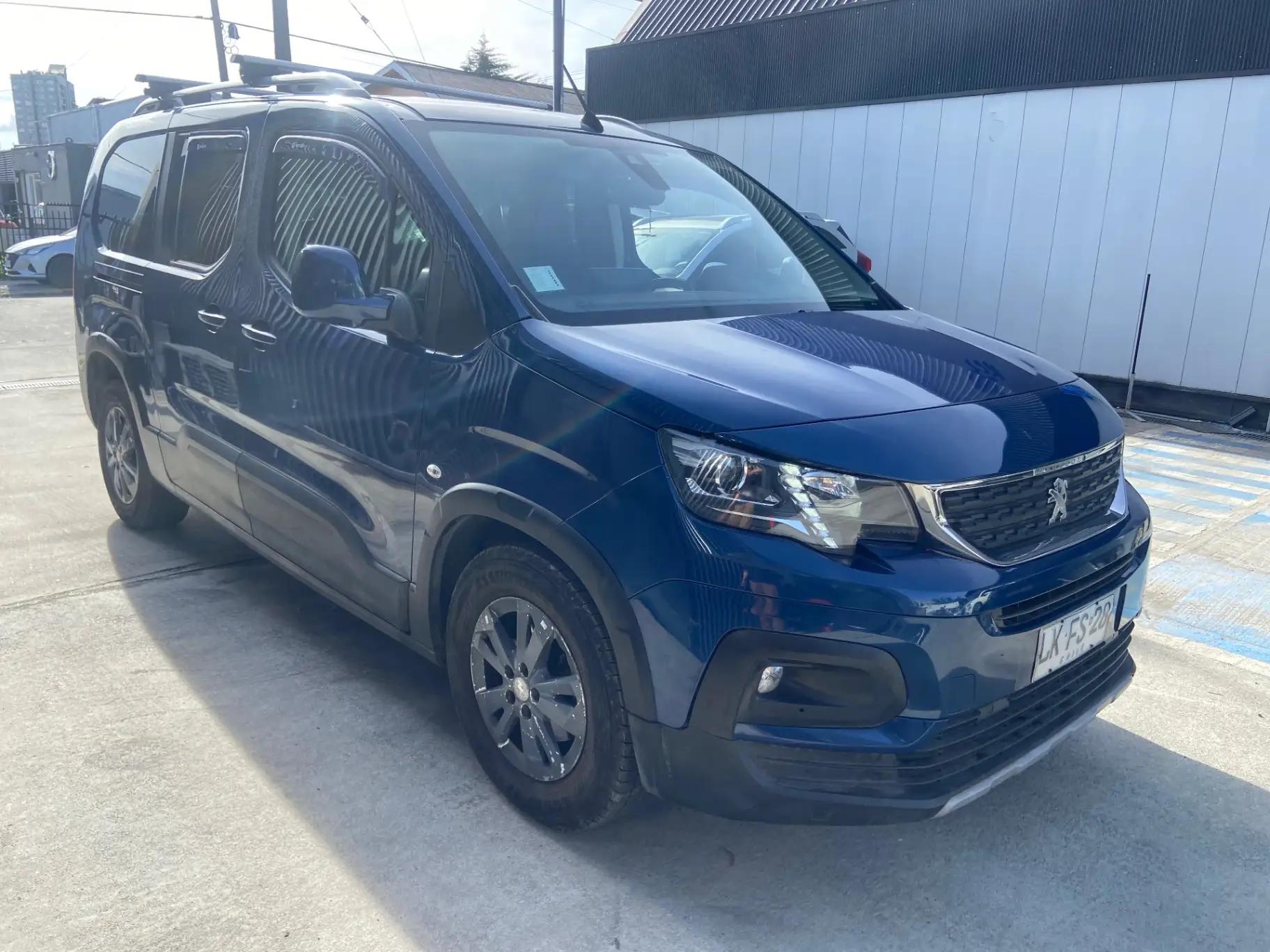 Station Wagon Peugeot Rifter