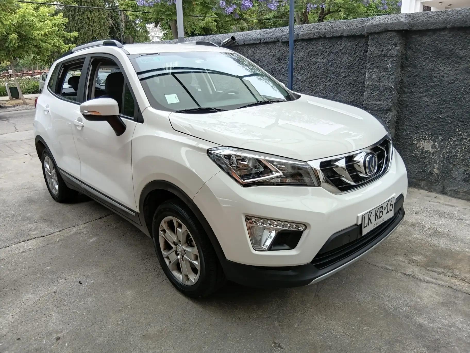 Automovil Changan Cs15
