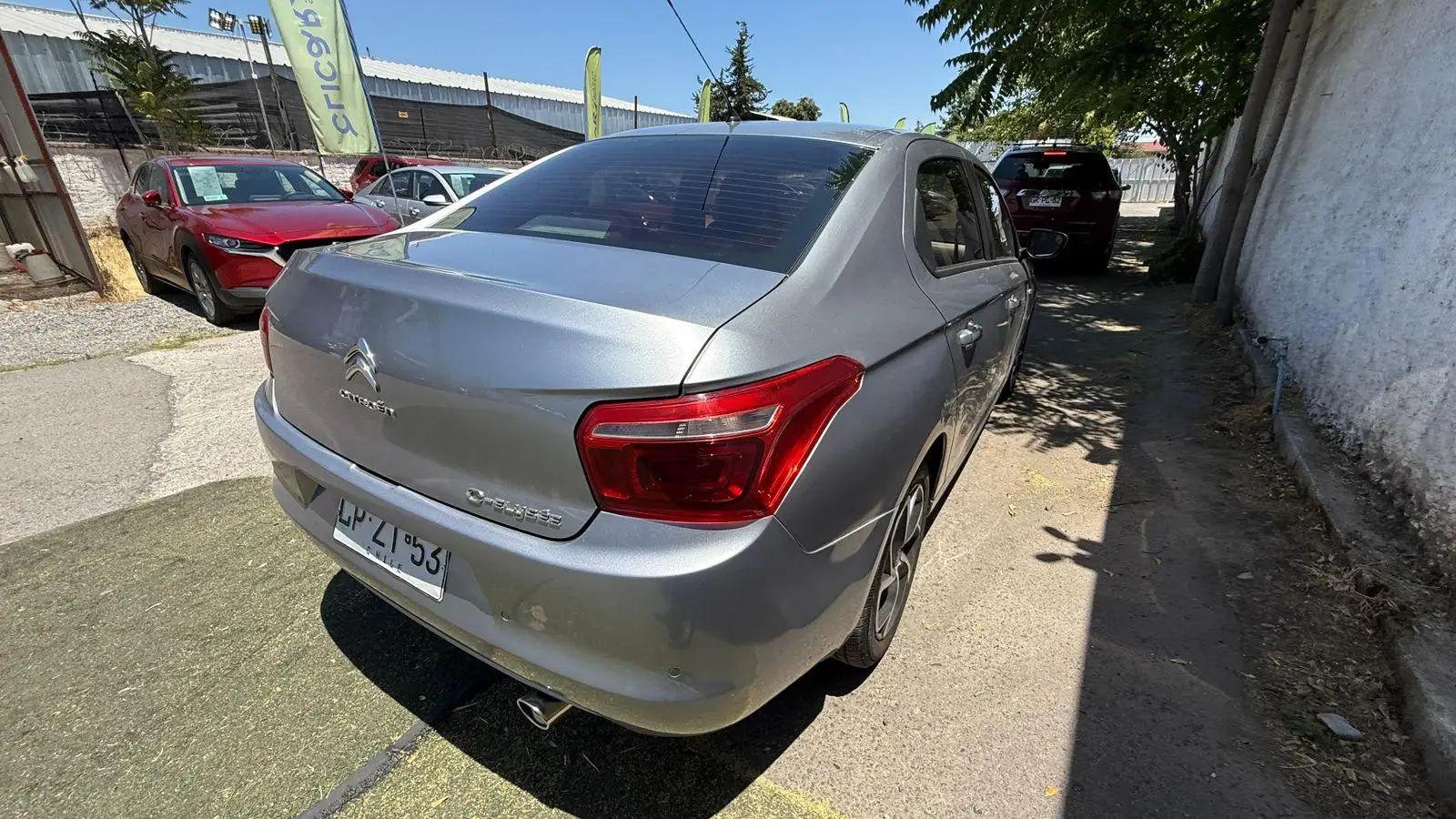 Automovil Citroen C-elysee