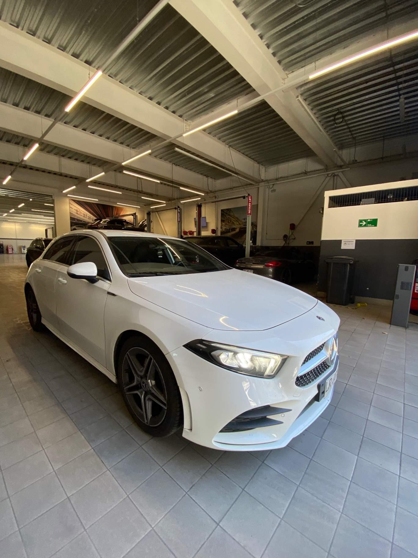 Automovil Mercedes Benz A 200