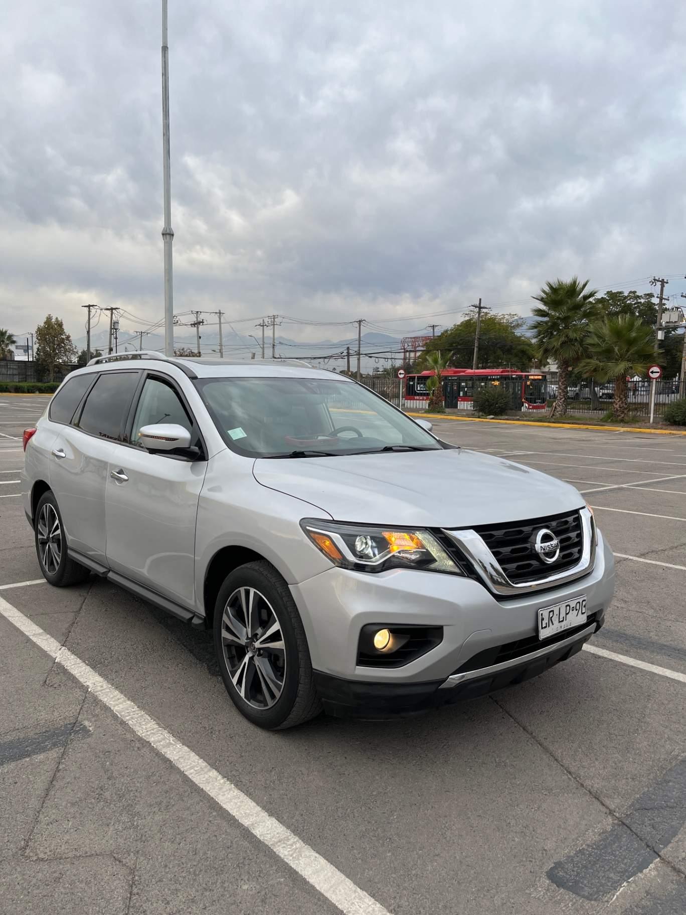 Suv Nissan Pathfinder