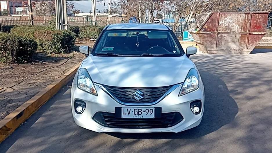 Automovil Suzuki Baleno