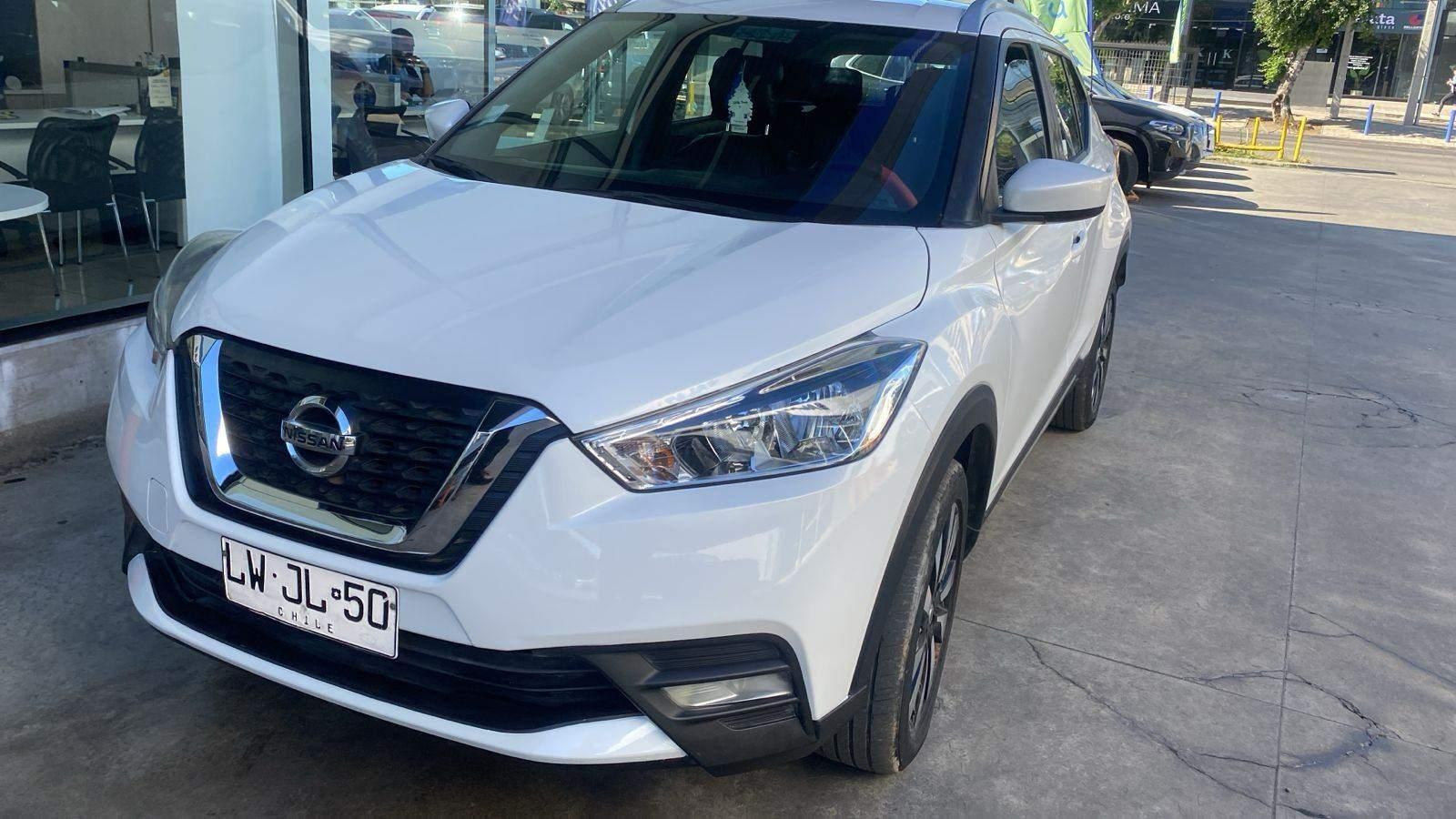 Station Wagon Nissan Kicks
