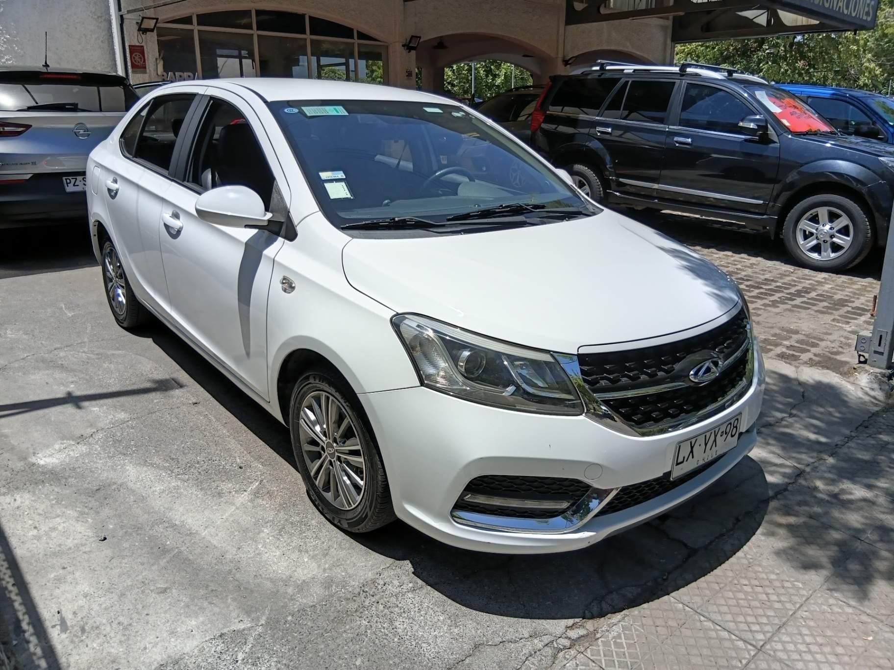 Automovil Chery Arrizo 3