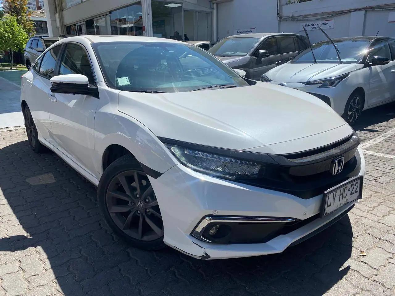 Automovil Honda Civic