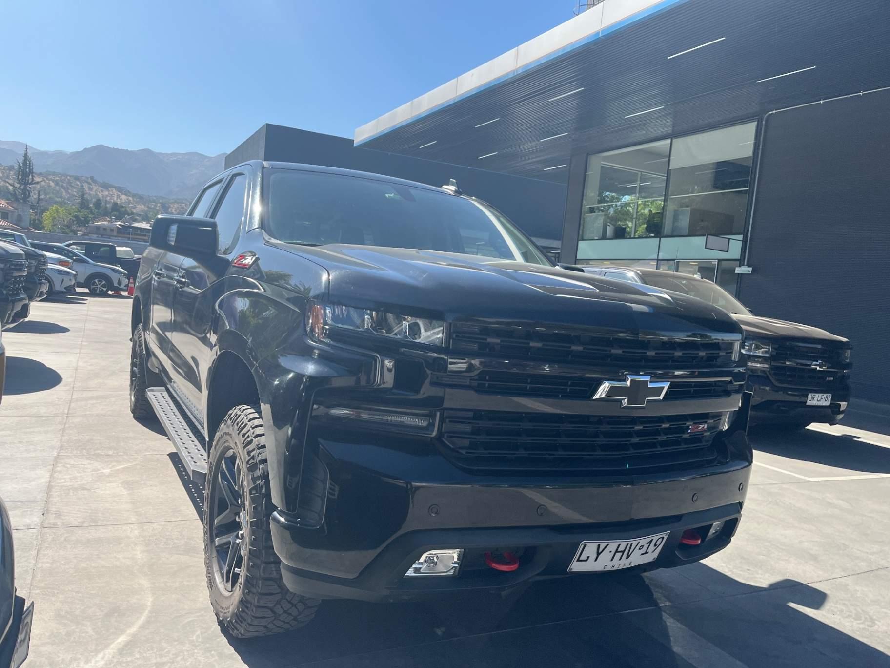 Camioneta Chevrolet Silverado