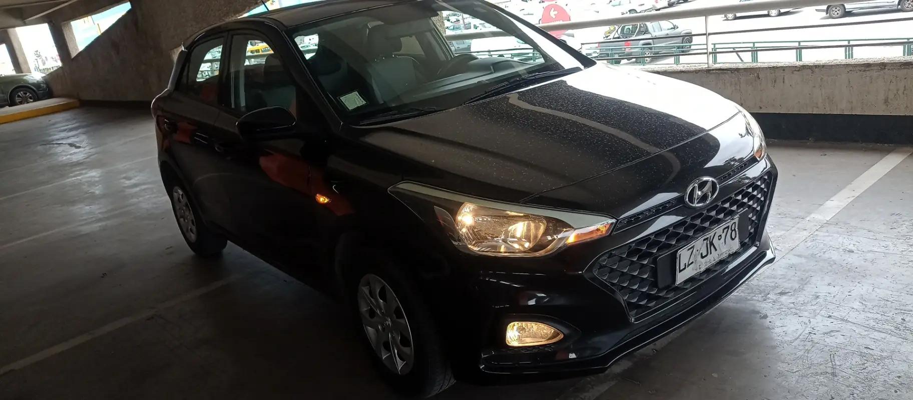 Automovil Hyundai I20
