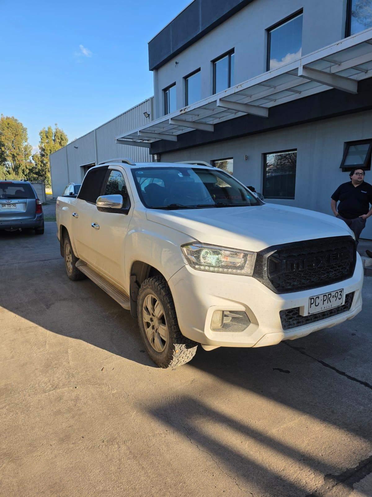 Camioneta Maxus T60