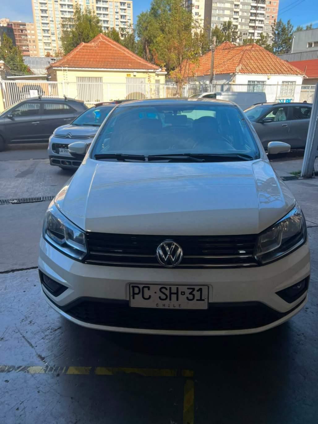 Automovil Volkswagen Voyage
