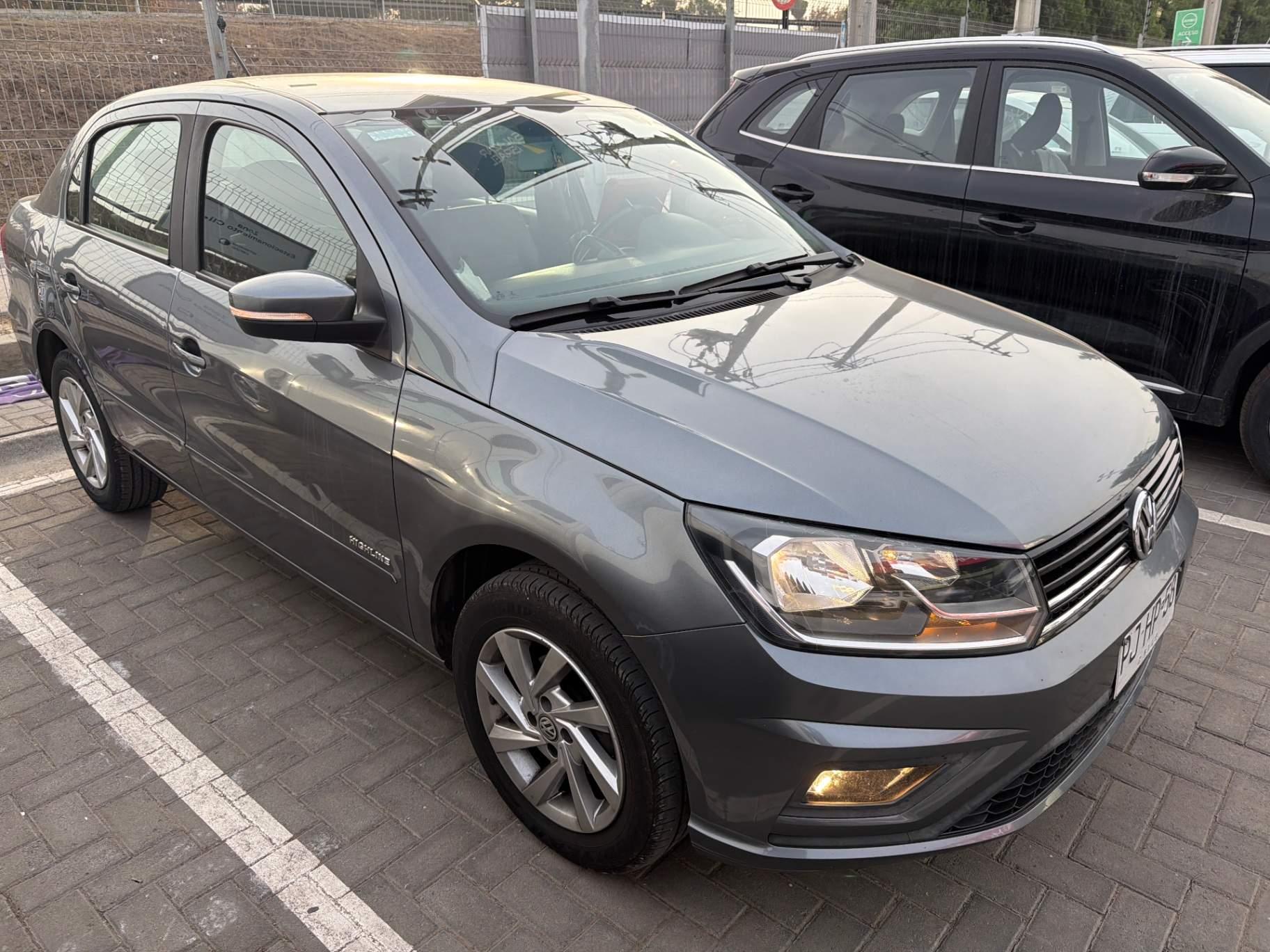 Automovil Volkswagen Voyage