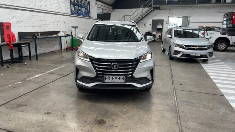 Automovil Changan Cs15