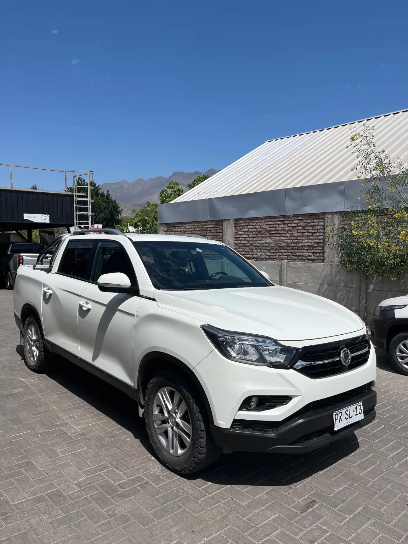 Camioneta Ssangyong Musso