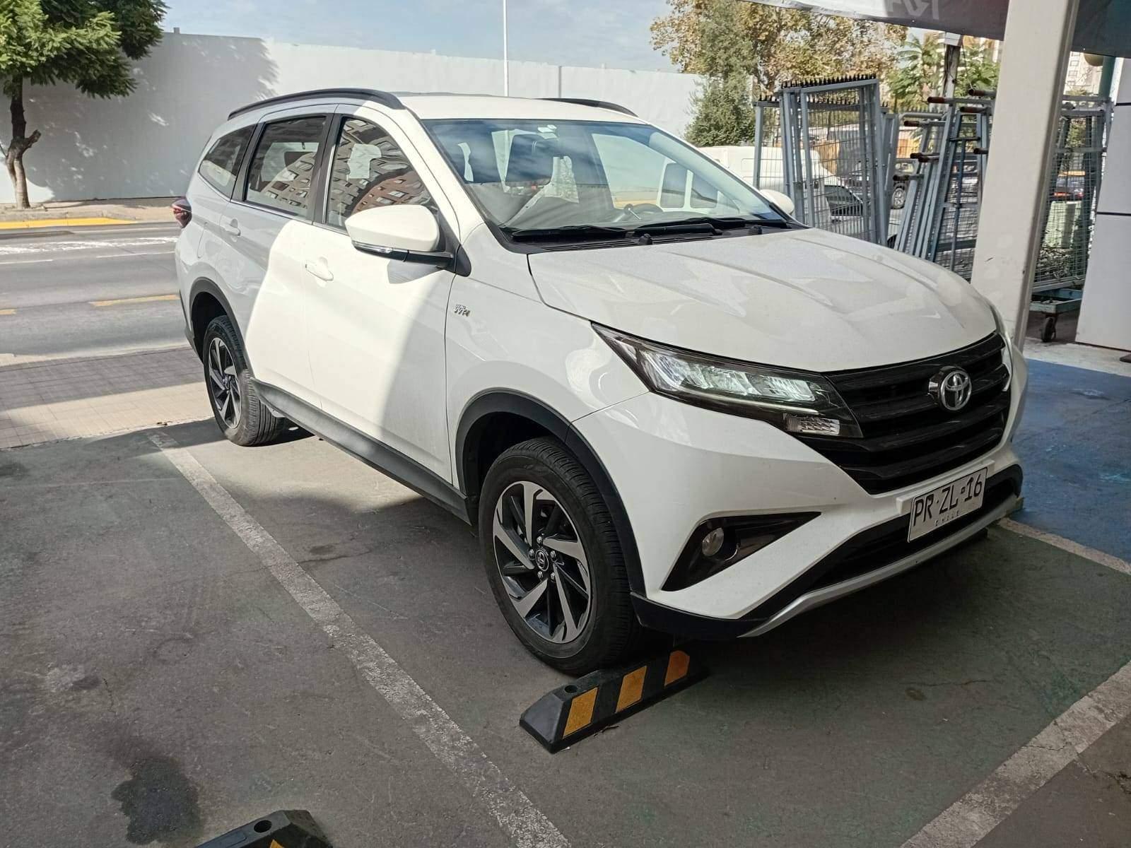 Suv Toyota Rush