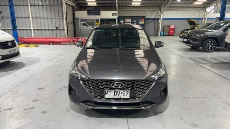 Automovil Hyundai Accent