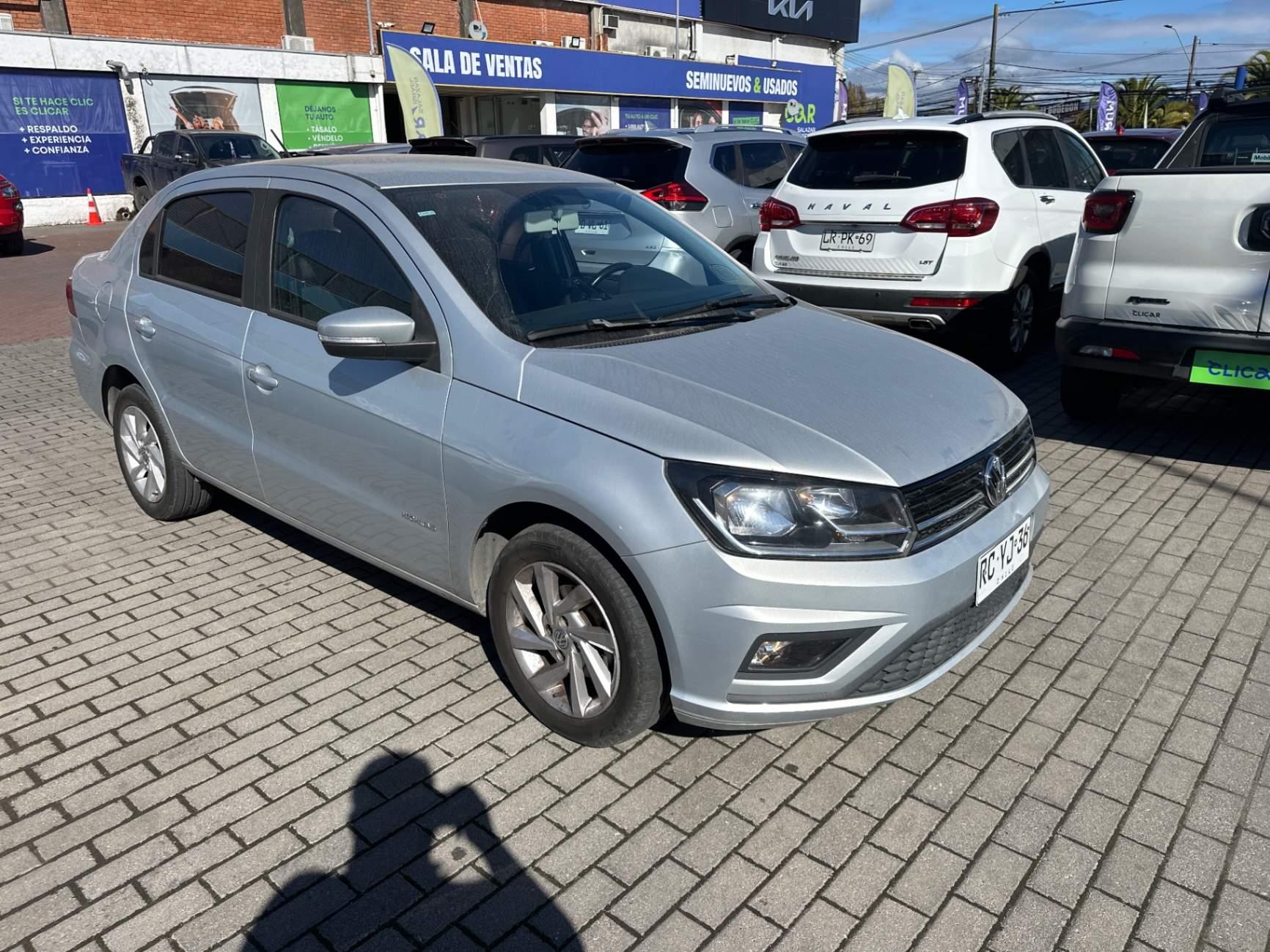 Automovil Volkswagen Voyage