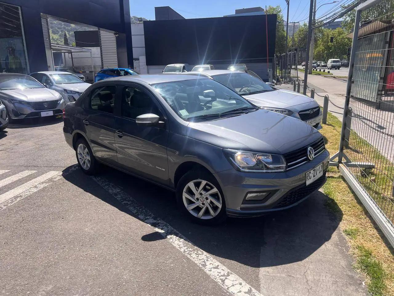 Automovil Volkswagen Voyage