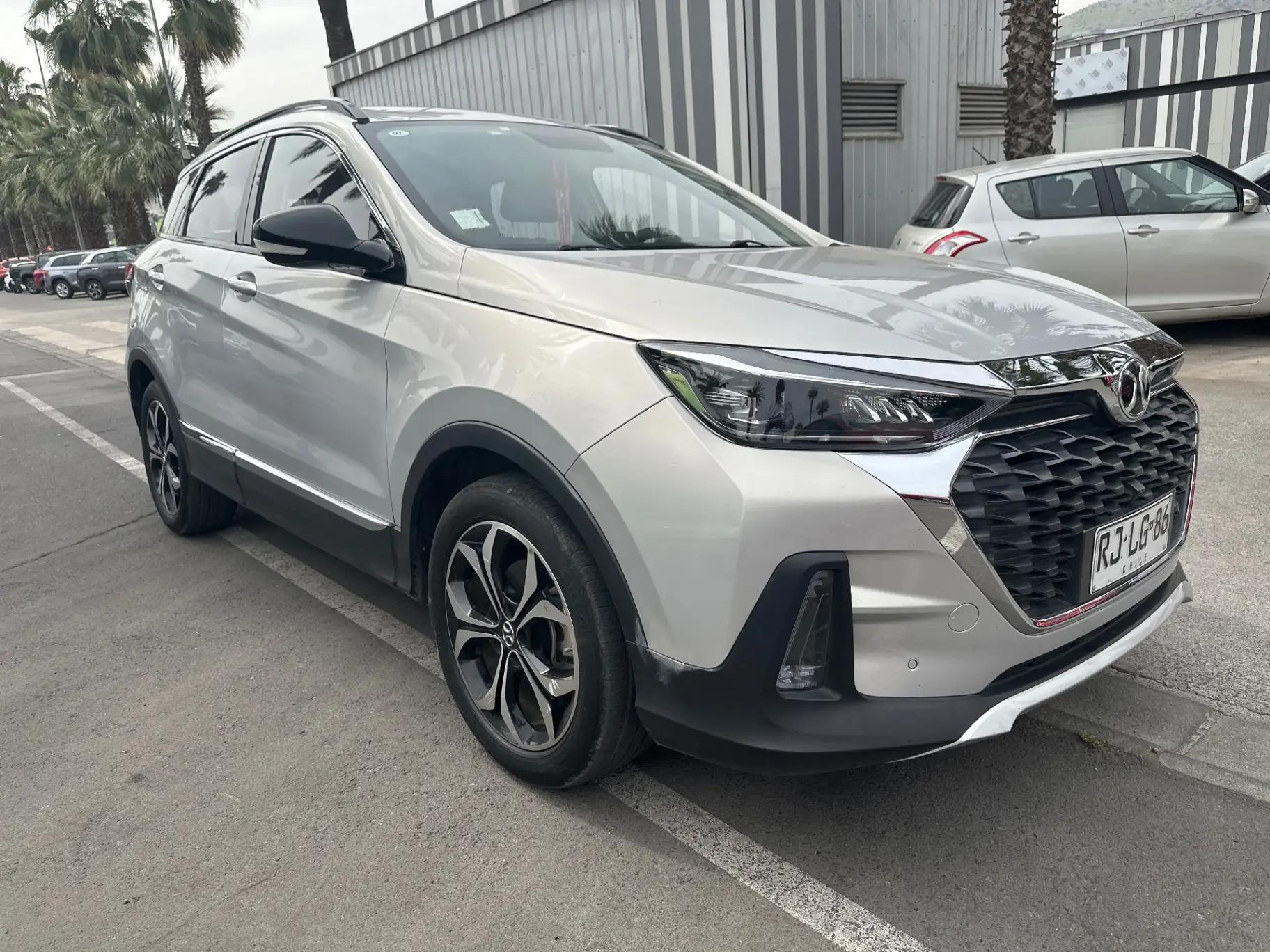 Suv Baic X55