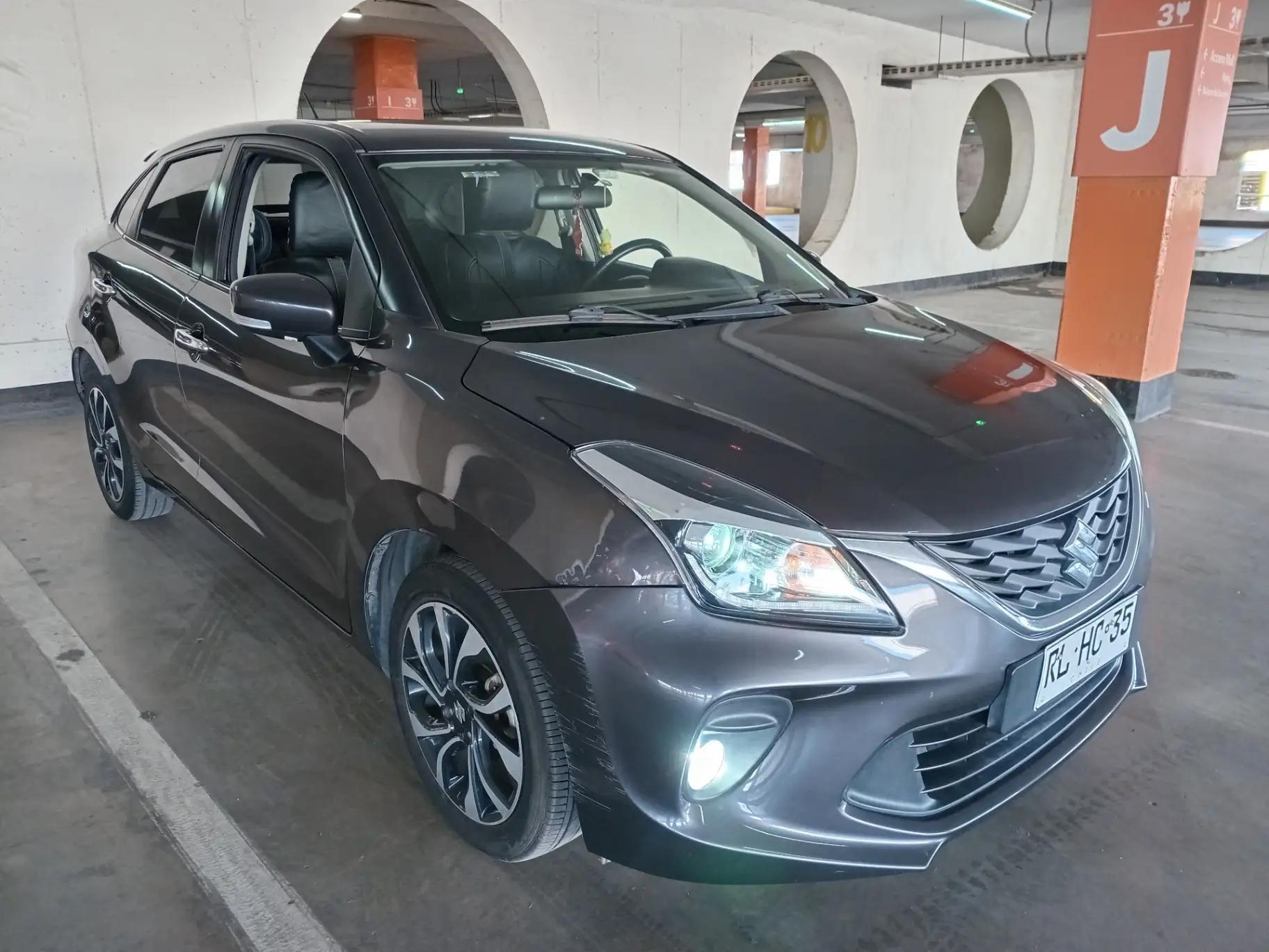 Hatchback Suzuki Baleno