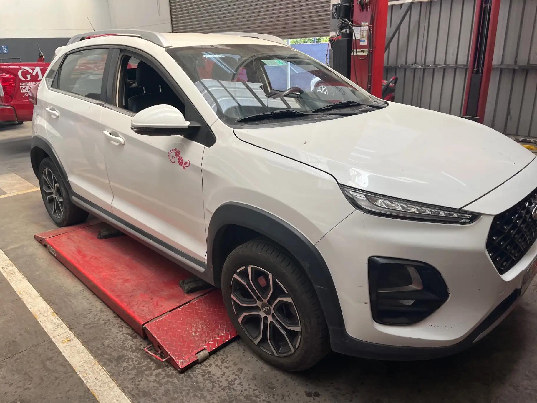 Station Wagon Chery Tiggo 2 Pro