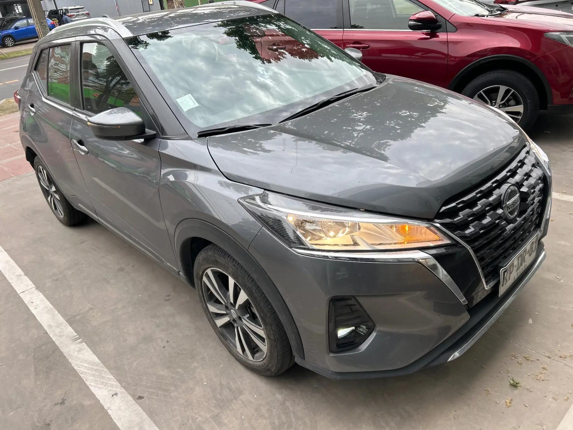 Station Wagon Nissan Kicks