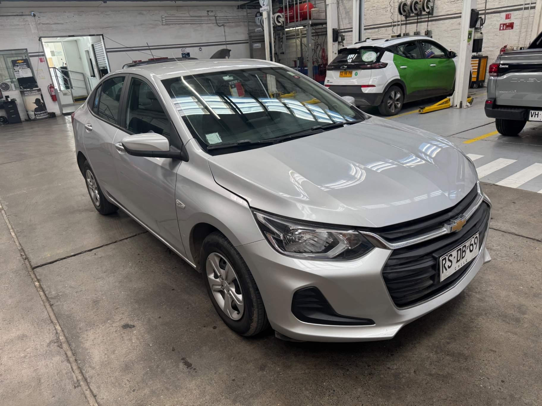 Automovil Chevrolet Onix Turbo