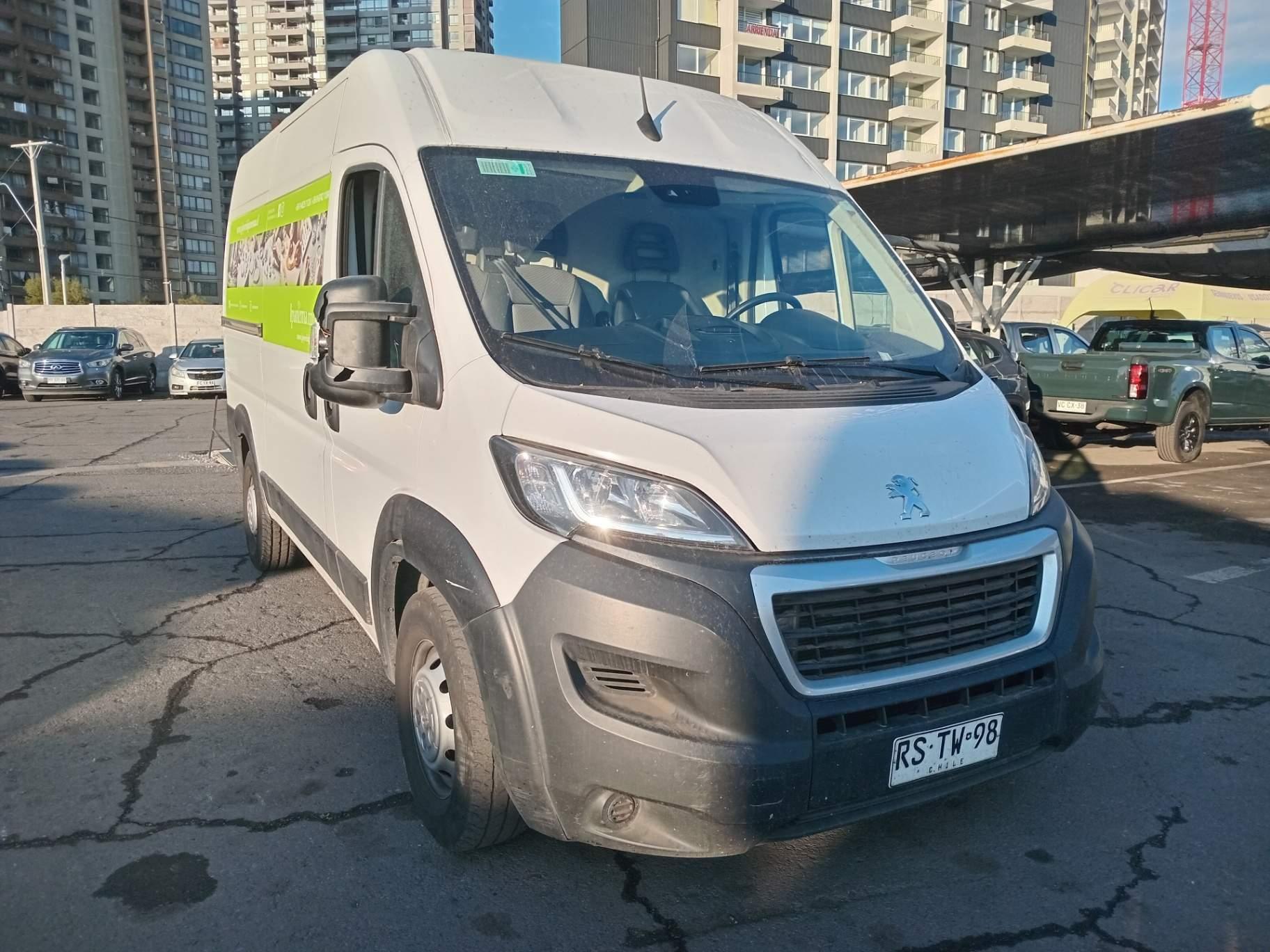 Furgon Peugeot Boxer