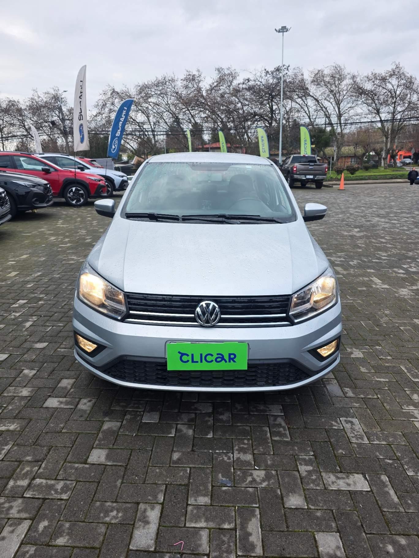Automovil Volkswagen Voyage