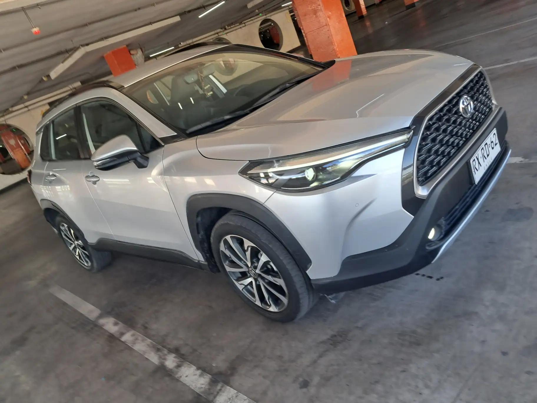 Station Wagon Toyota Corolla Cross