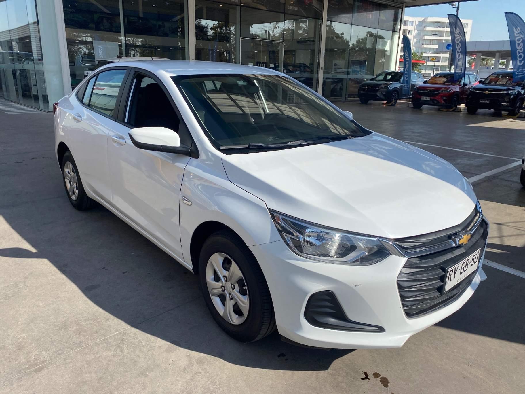 Automovil Chevrolet Onix