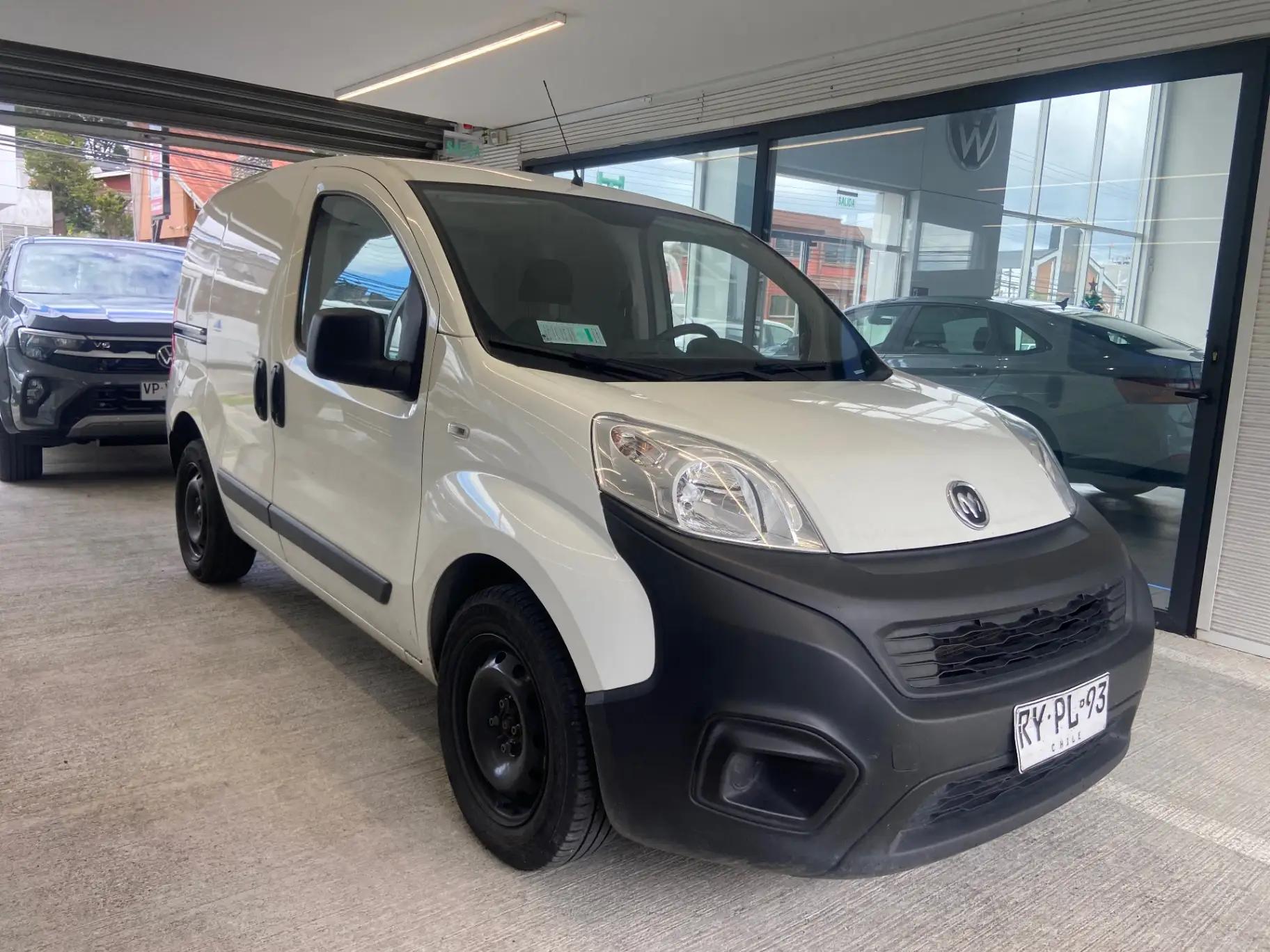 Furgon Ram Van 700 City